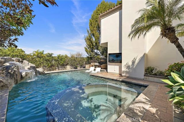 22051 Oak Grove, Mission Viejo, CA 92692