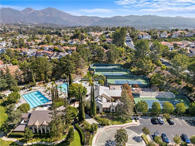 22051 Oak Grove, Mission Viejo, CA 92692