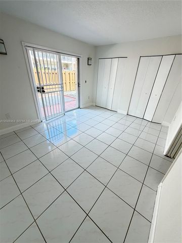 6926 NW 166th Terrace 1302, Miami Lakes, FL 33014