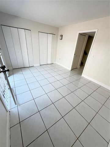 6926 NW 166th Terrace 1302, Miami Lakes, FL 33014