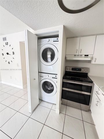 6926 NW 166th Terrace 1302, Miami Lakes, FL 33014