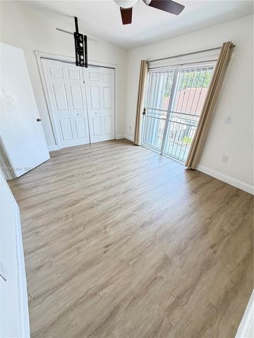 6926 NW 166th Terrace 1302, Miami Lakes, FL 33014