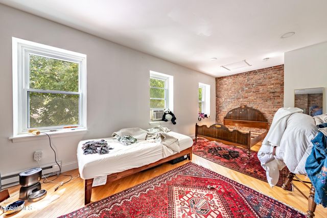 177 Lancaster Street, Albany, NY 12210