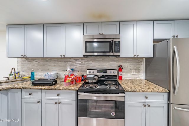 177 Lancaster Street, Albany, NY 12210