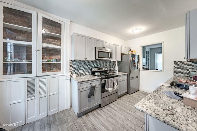 177 Lancaster Street, Albany, NY 12210