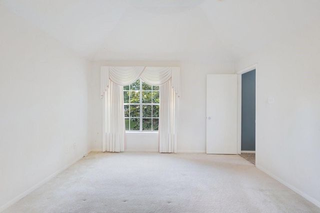 6223 Star Lake Drive, Houston, TX 77396