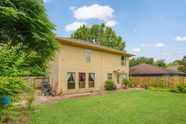 6223 Star Lake Drive, Houston, TX 77396