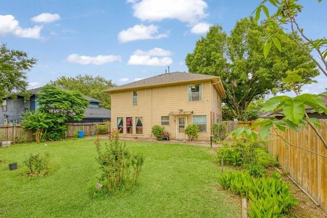 6223 Star Lake Drive, Houston, TX 77396