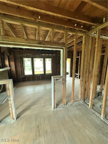 3291 E 145th Street, Cleveland, OH 44120