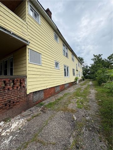 3291 E 145th Street, Cleveland, OH 44120