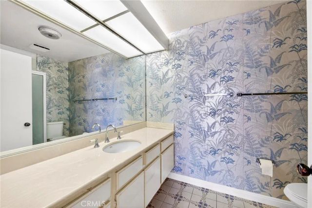 4210 Via Arbolada 220, Los Angeles, CA 90042