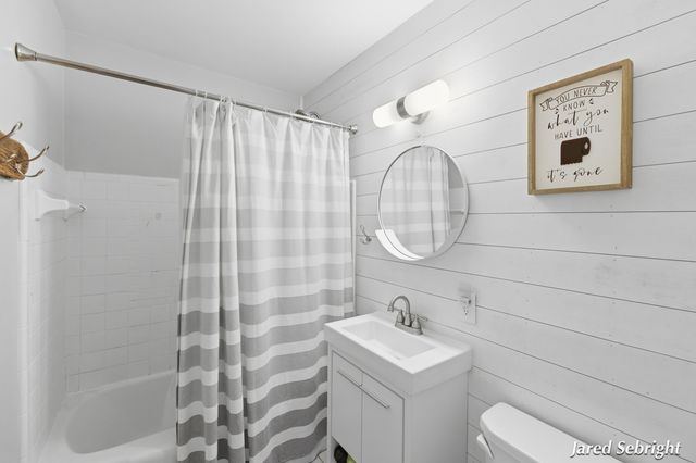 2715 Eastern Avenue Se, City Of Grand Rapids, MI 49507