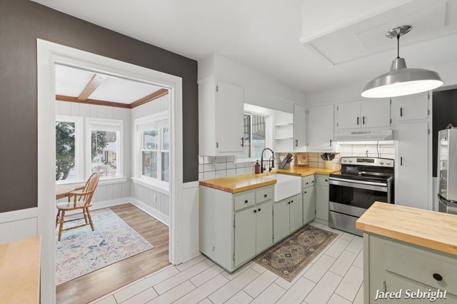 2715 Eastern Avenue Se, City Of Grand Rapids, MI 49507