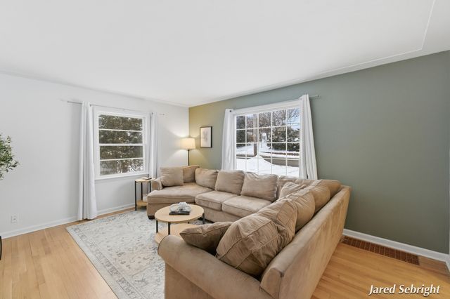 2715 Eastern Avenue Se, City Of Grand Rapids, MI 49507