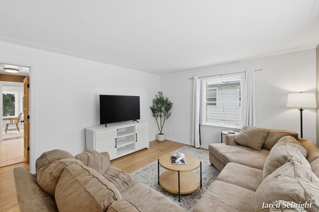 2715 Eastern Avenue Se, City Of Grand Rapids, MI 49507