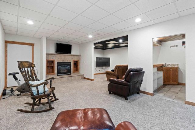 1901 SHERRY LANE, Kaukauna, WI 54130