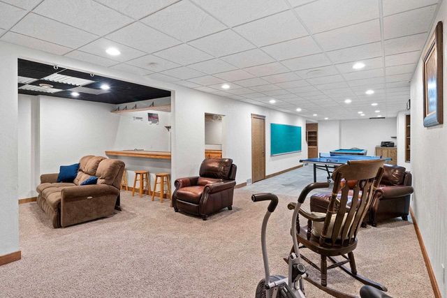1901 SHERRY LANE, Kaukauna, WI 54130