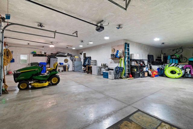 1901 SHERRY LANE, Kaukauna, WI 54130