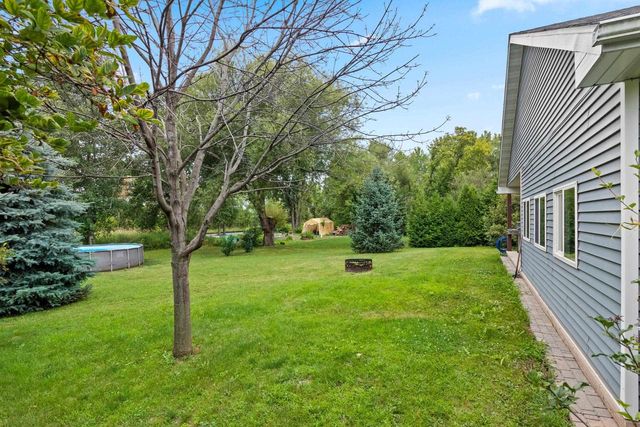 1901 SHERRY LANE, Kaukauna, WI 54130