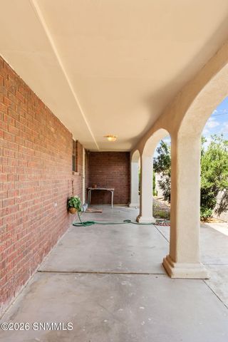 1950 Rosedale Drive, Las Cruces, NM 88005