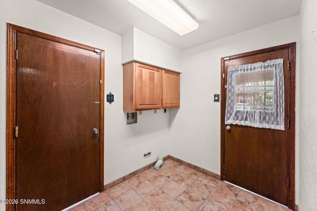 1950 Rosedale Drive, Las Cruces, NM 88005