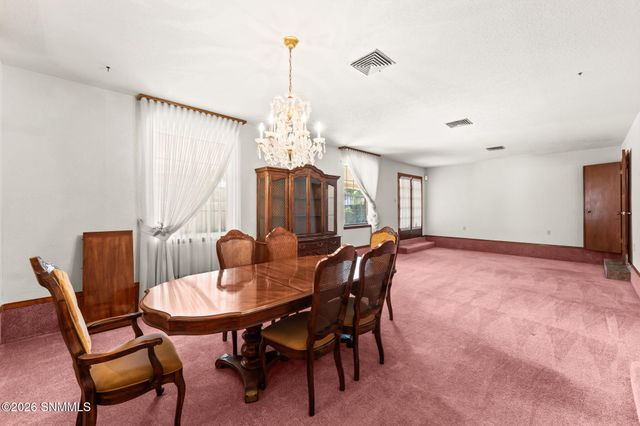 1950 Rosedale Drive, Las Cruces, NM 88005