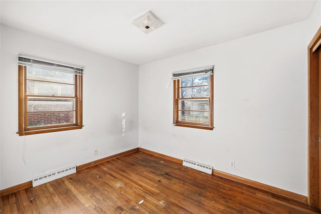 2814 48th Place, Des Moines, IA 50310