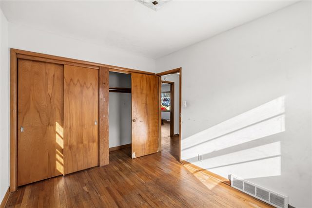 2814 48th Place, Des Moines, IA 50310