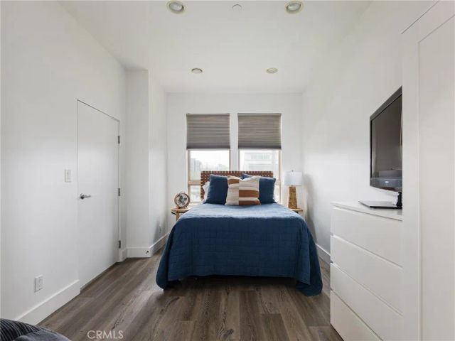 1225 E Grand Avenue B, El Segundo, CA 90245