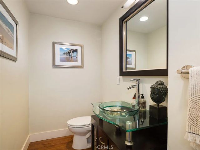 1225 E Grand Avenue B, El Segundo, CA 90245