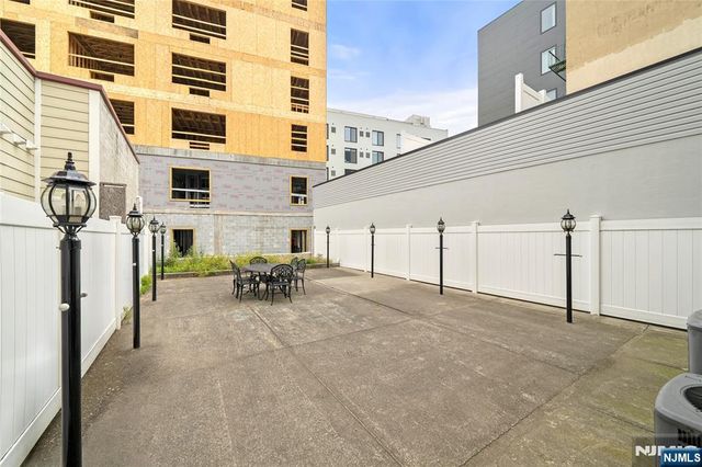 38 Vroom Street, Jersey City, NJ 07306