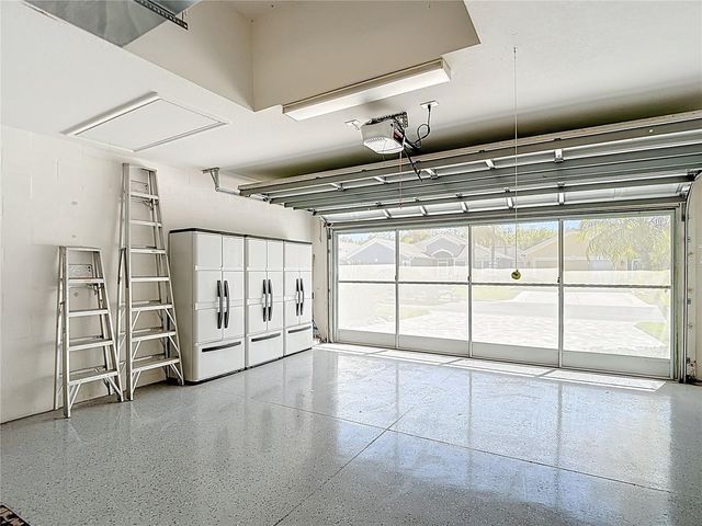 29549 TEE SHOT DRIVE, San Antonio, FL 33576