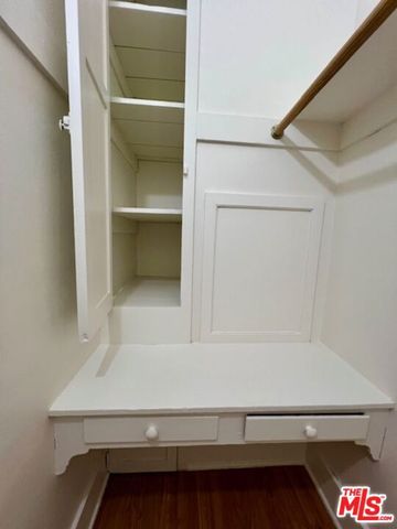 860 S Berendo Street, Los Angeles, CA 90005