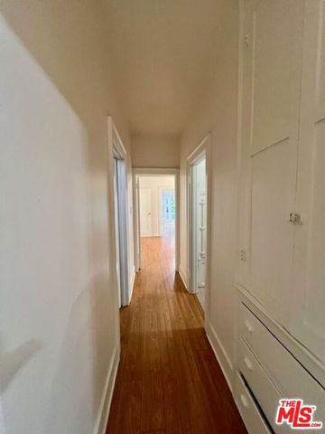 860 S Berendo Street, Los Angeles, CA 90005