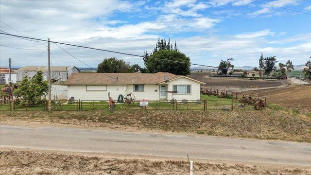 30 San Jon Road, Salinas, CA 93907