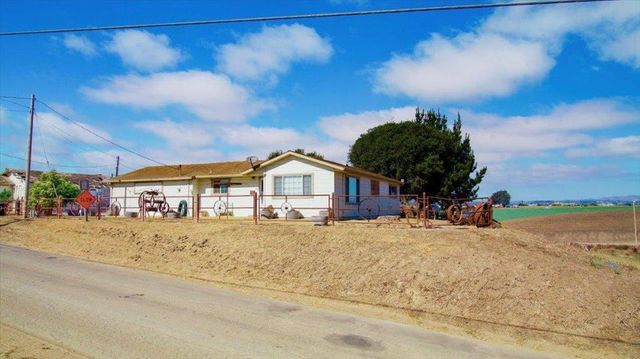 30 San Jon Road, Salinas, CA 93907