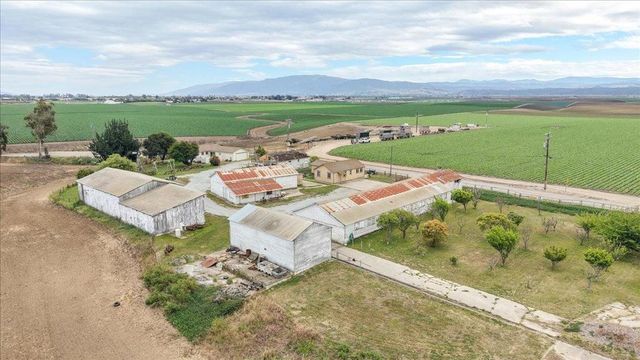 30 San Jon Road, Salinas, CA 93907