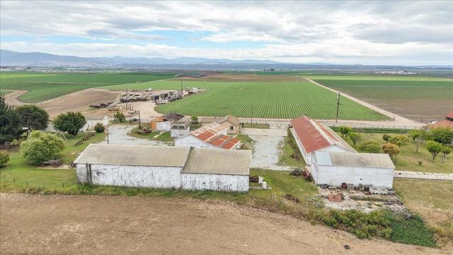 30 San Jon Road, Salinas, CA 93907