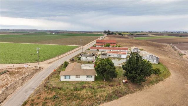 30 San Jon Road, Salinas, CA 93907