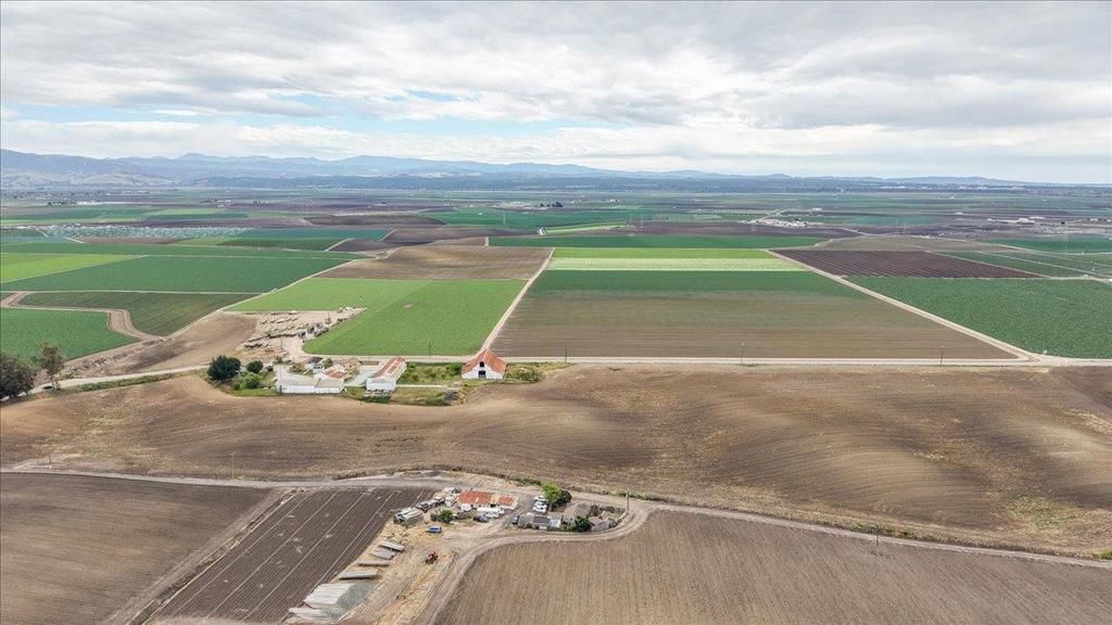 30 San Jon Road, Salinas, CA 93907