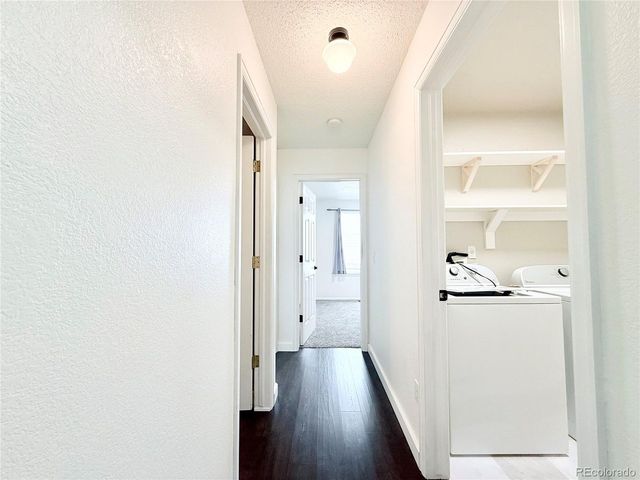 5910 S Valdai Way, Aurora, CO 80015