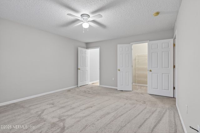 11816 LAKE BEND Circle, Jacksonville, FL 32218