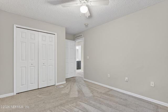 11816 LAKE BEND Circle, Jacksonville, FL 32218