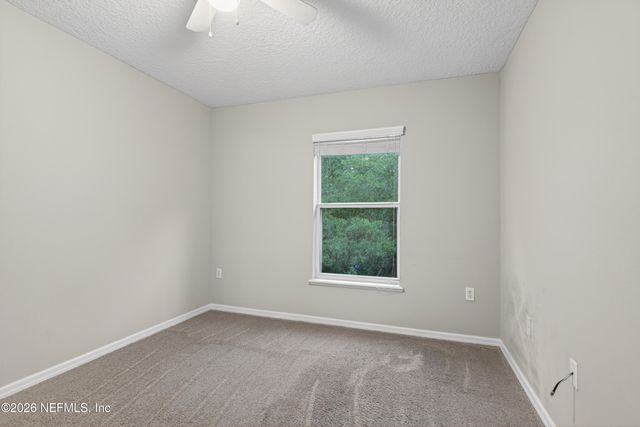 11816 LAKE BEND Circle, Jacksonville, FL 32218