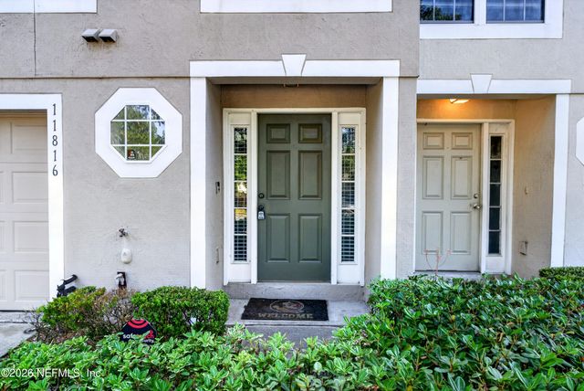 11816 LAKE BEND Circle, Jacksonville, FL 32218