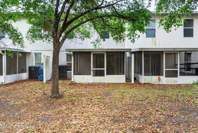 11816 LAKE BEND Circle, Jacksonville, FL 32218