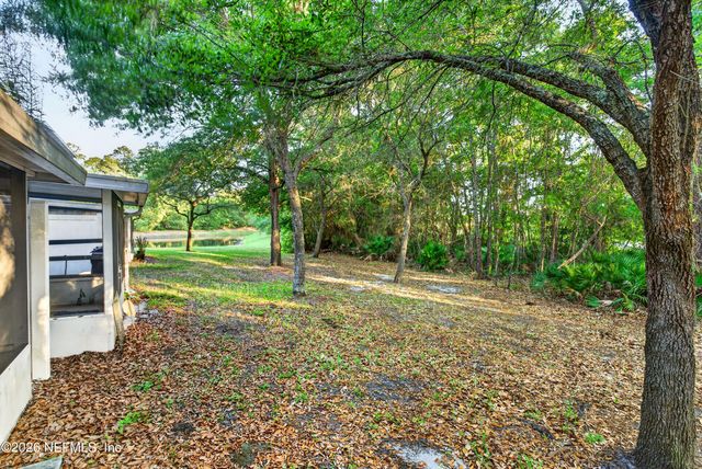11816 LAKE BEND Circle, Jacksonville, FL 32218
