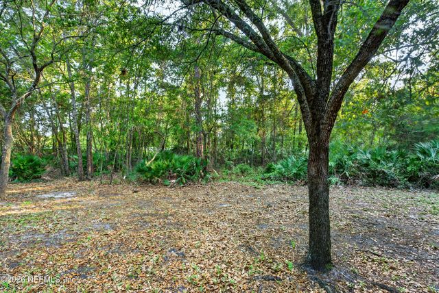11816 LAKE BEND Circle, Jacksonville, FL 32218