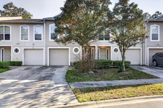 11816 LAKE BEND Circle, Jacksonville, FL 32218