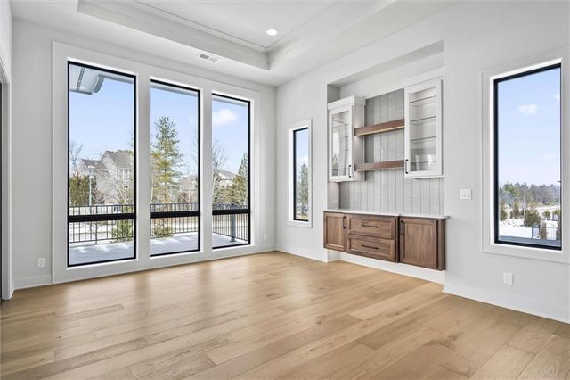 2944 W 133rd Terrace, Leawood, KS 66209